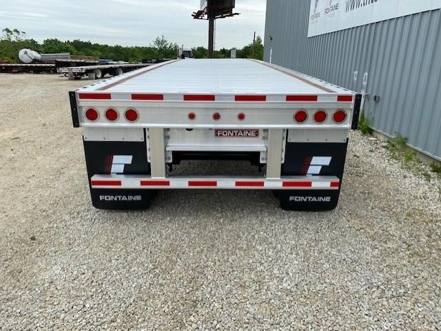 2025 FONTAINE (QTY:3) REVOLUTION 48' ALUMINUM FLATBED - image 5 of 6